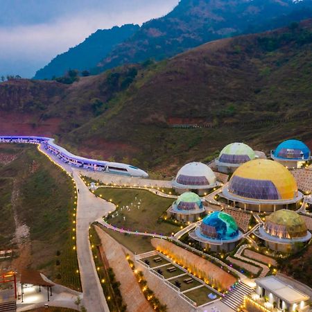 Moc Chau Island Mountain Park And Resort - Nebula Glamping Exterior photo